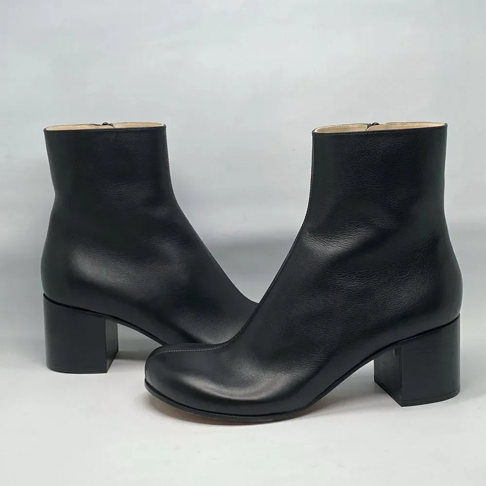 Loewe never worn